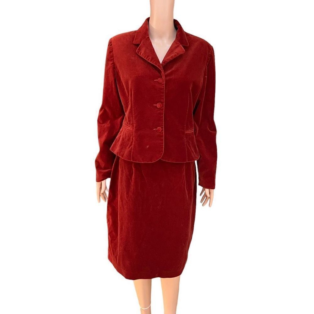 Danny & Nicole velvet burnt orange 2 piece set blazer and skirt size 12